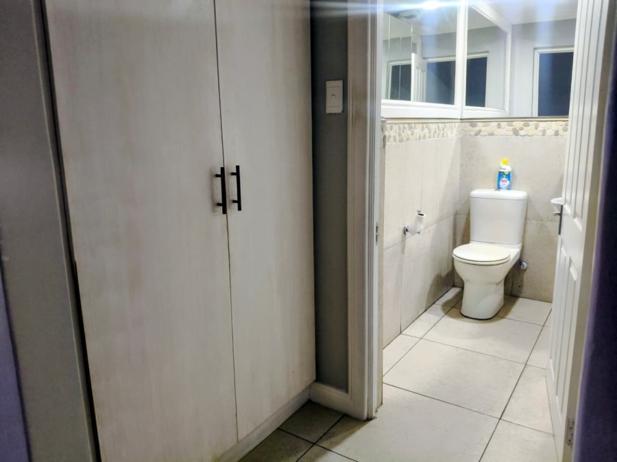 3 Bedroom Property for Sale in Jeffreys Bay Central Eastern Cape